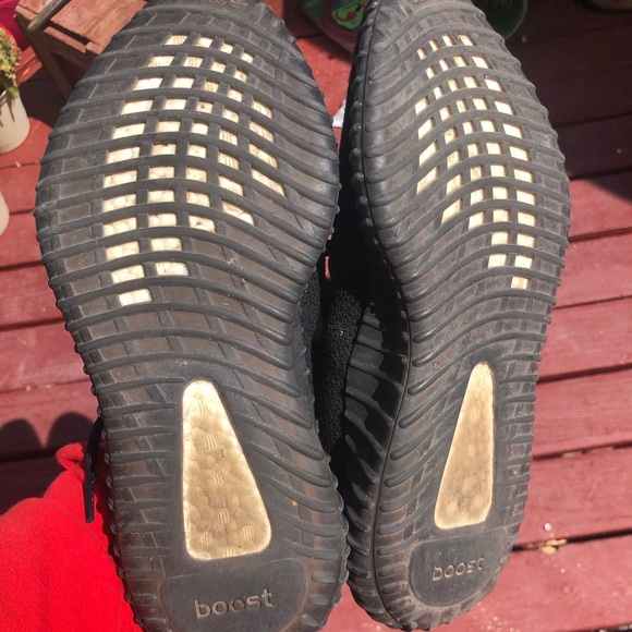 Yeezy 350 and calabasas/powerphase - Picture 10 of 13